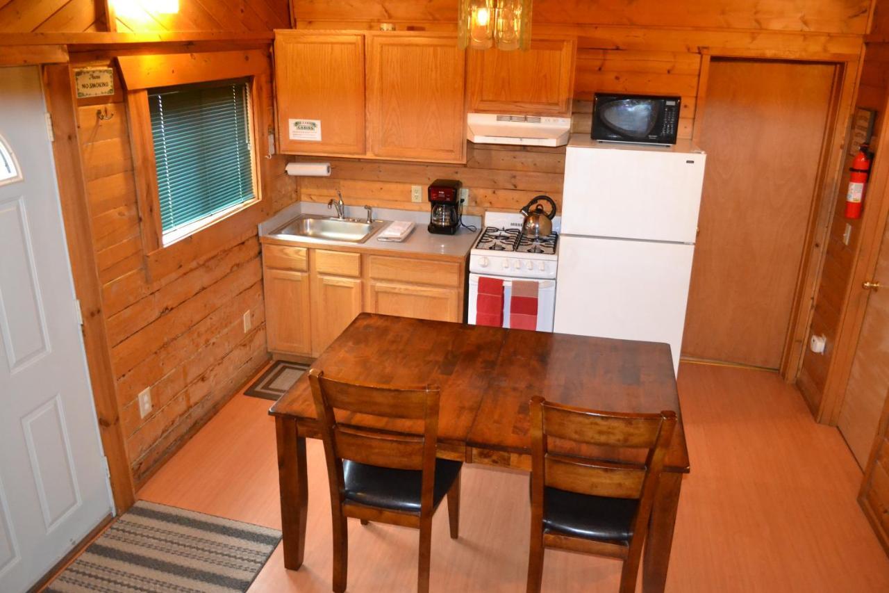Box Canyon Cabins Seward Eksteriør billede