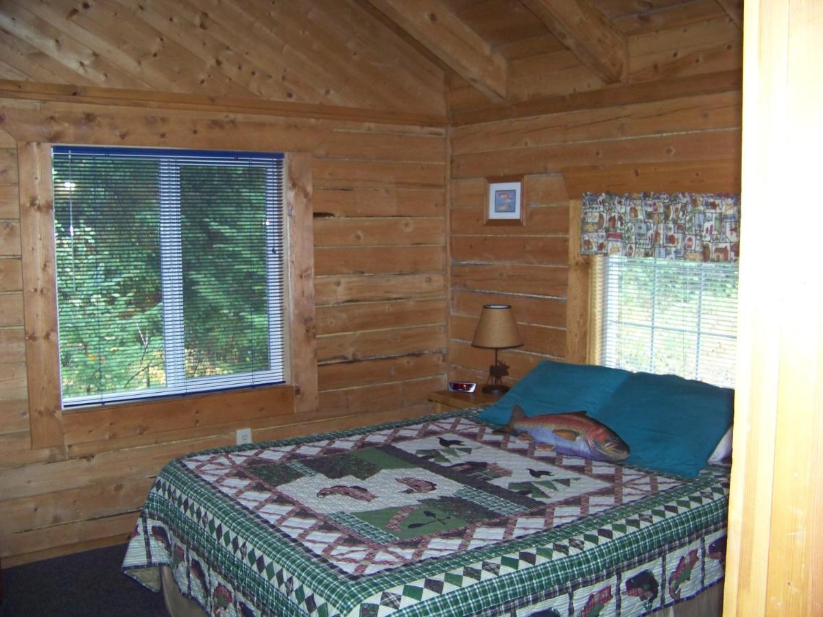 Box Canyon Cabins Seward Eksteriør billede